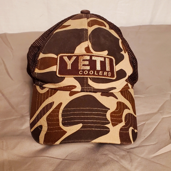 Yeti Cooler Brown Camo Snap Back Ball Cap Hat OS - Picture 1 of 9